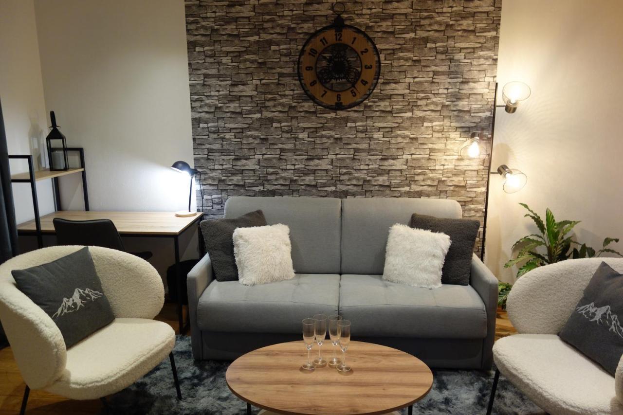 Chez Petit Louis- Appart Centre Ville Jusqu'A 6 Personnes ブリアンソン エクステリア 写真